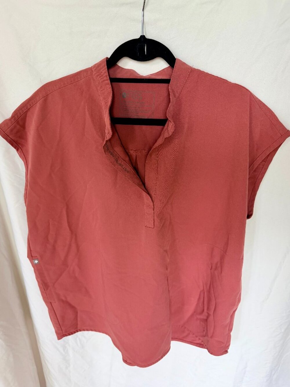 FIGS Scrub Set Women’s Size L Dusty Rose Mauve Pink Jogger Pants & Top PO#2072